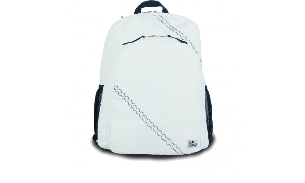 BoatUS offer Chesapeake Backpack - PERSONALIZE FREE! 